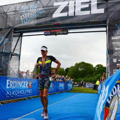 30.08.2026 - Elbe Triathlon Hamburg LAZAROV Photography http://msf.ph/oto/10080514 30.08.2026 11:12:55 Ziel 773, 1037, 1085, 1097 meine-sportfotos.de