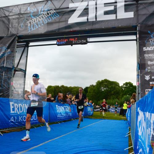 30.08.2026 - Elbe Triathlon Hamburg LAZAROV Photography http://msf.ph/oto/10080530 30.08.2026 11:13:07 Ziel 490, 651, 1061, 1197 meine-sportfotos.de