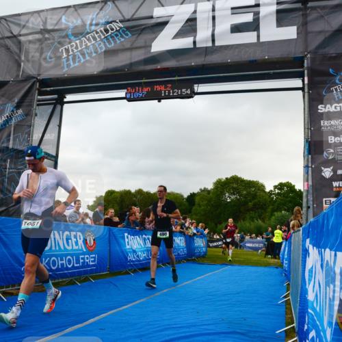 30.08.2026 - Elbe Triathlon Hamburg LAZAROV Photography http://msf.ph/oto/10080532 30.08.2026 11:13:07 Ziel 490, 651, 1061, 1197 meine-sportfotos.de