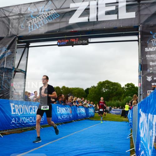 30.08.2026 - Elbe Triathlon Hamburg LAZAROV Photography http://msf.ph/oto/10080537 30.08.2026 11:13:08 Ziel 490, 651, 1061, 1197 meine-sportfotos.de