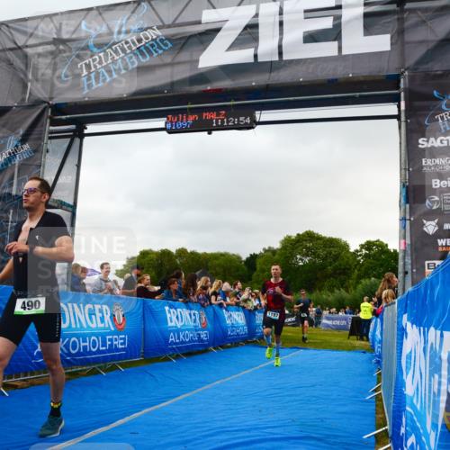 30.08.2026 - Elbe Triathlon Hamburg LAZAROV Photography http://msf.ph/oto/10080542 30.08.2026 11:13:09 Ziel 490, 651, 1061, 1197 meine-sportfotos.de