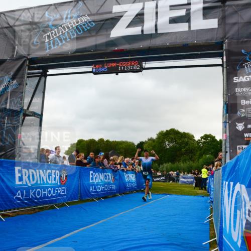 30.08.2026 - Elbe Triathlon Hamburg LAZAROV Photography http://msf.ph/oto/10080563 30.08.2026 11:13:20 Ziel 611, 750 meine-sportfotos.de