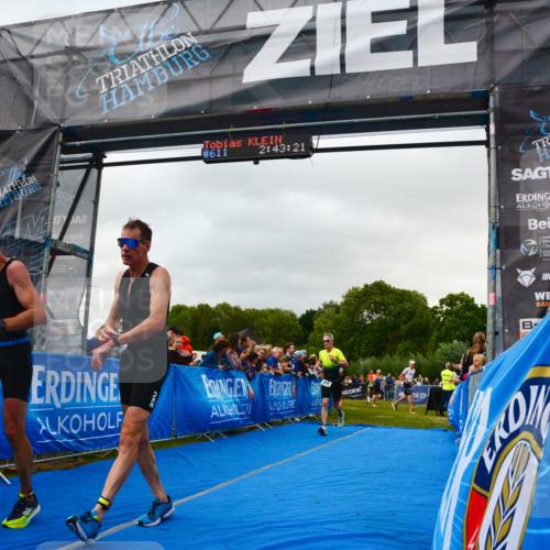 30.08.2026 - Elbe Triathlon Hamburg LAZAROV Photography http://msf.ph/oto/10080581 30.08.2026 11:13:38 Ziel 598, 699, 752 meine-sportfotos.de