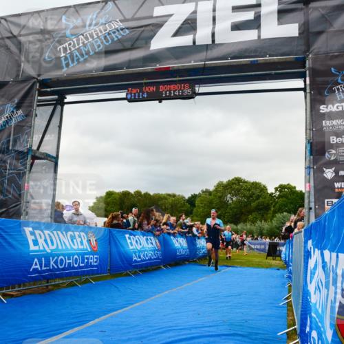 30.08.2026 - Elbe Triathlon Hamburg LAZAROV Photography http://msf.ph/oto/10080646 30.08.2026 11:14:38 Ziel 413, 497, 606, 640, 990, 1054 meine-sportfotos.de