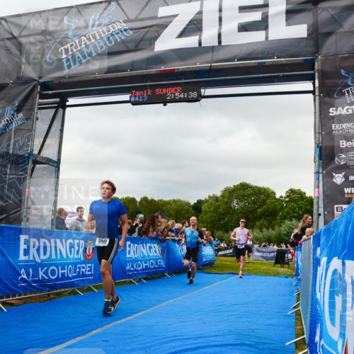 30.08.2026 - Elbe Triathlon Hamburg LAZAROV Photography http://msf.ph/oto/10080653 30.08.2026 11:14:41 Ziel 497, 600, 606, 640, 990, 1054, 1058 meine-sportfotos.de