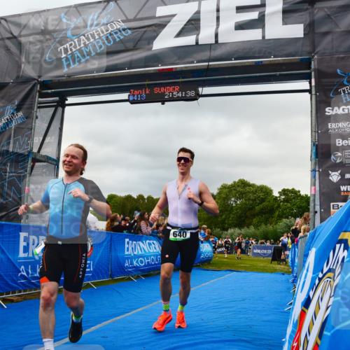 30.08.2026 - Elbe Triathlon Hamburg LAZAROV Photography http://msf.ph/oto/10080659 30.08.2026 11:14:44 Ziel 497, 600, 606, 640, 990, 1058 meine-sportfotos.de