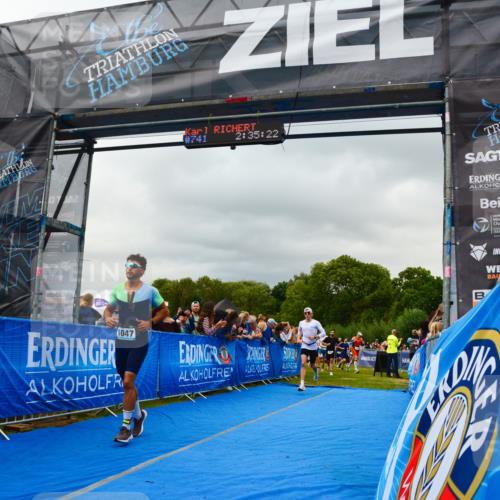 30.08.2026 - Elbe Triathlon Hamburg LAZAROV Photography http://msf.ph/oto/10080719 30.08.2026 11:15:44 Ziel 639, 650, 994, 1047, 1056, 1057, 1080, 1204 meine-sportfotos.de