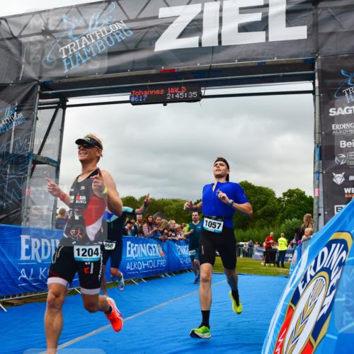 30.08.2026 - Elbe Triathlon Hamburg LAZAROV Photography http://msf.ph/oto/10080744 30.08.2026 11:15:52 Ziel 639, 650, 994, 1032, 1057, 1204 meine-sportfotos.de