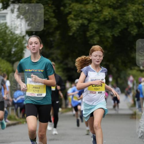 30.08.2026 - Blankeneser Heldenlauf Patografie http://msf.ph/oto/10080746 30.08.2026 09:43:05 Ziel 1025, 1041, 1047, 1129, 1209, 1210, 1425, 1488, 1623, 1663, 1718, 1777 meine-sportfotos.de