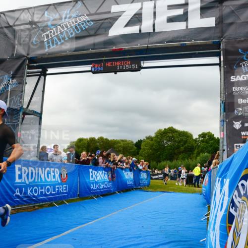 30.08.2026 - Elbe Triathlon Hamburg LAZAROV Photography http://msf.ph/oto/10080767 30.08.2026 11:16:06 Ziel 1211 meine-sportfotos.de