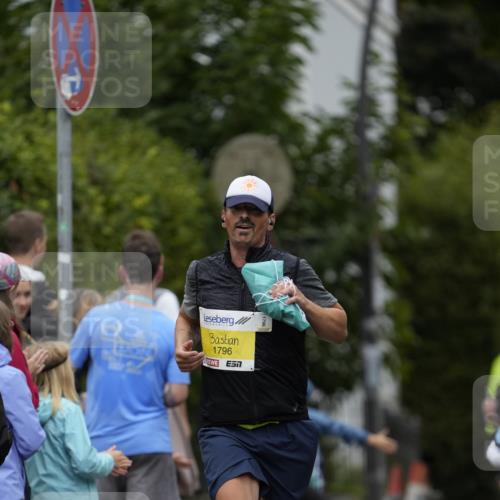 30.08.2026 - Blankeneser Heldenlauf Patografie http://msf.ph/oto/10080781 30.08.2026 09:43:17 Ziel 1039, 1425, 1624, 1796, 3597 meine-sportfotos.de