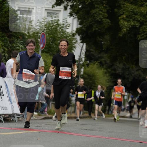30.08.2026 - Blankeneser Heldenlauf Patografie http://msf.ph/oto/10080892 30.08.2026 09:44:16 Ziel 1024, 1095, 1096, 1182, 1304, 1613, 3659, 3660 meine-sportfotos.de