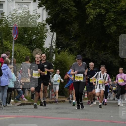 30.08.2026 - Blankeneser Heldenlauf Patografie http://msf.ph/oto/10080938 30.08.2026 09:44:37 Ziel 1038, 1109, 1187, 1643, 1759 meine-sportfotos.de