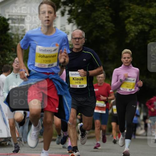 30.08.2026 - Blankeneser Heldenlauf Patografie http://msf.ph/oto/10080955 30.08.2026 09:44:44 Ziel 1109, 1131, 1139, 1187, 1319, 1414, 1478, 1581, 1643, 1806, 1807, 3539, 3701 meine-sportfotos.de