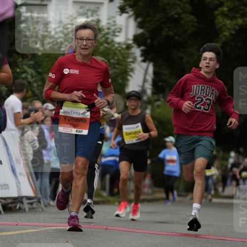 30.08.2026 - Blankeneser Heldenlauf Patografie http://msf.ph/oto/10080970 30.08.2026 09:44:48 Ziel 1026, 1109, 1131, 1139, 1187, 1319, 1414, 1478, 1581, 1806, 1807, 3539, 3701 meine-sportfotos.de