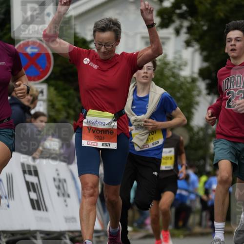 30.08.2026 - Blankeneser Heldenlauf Patografie http://msf.ph/oto/10080972 30.08.2026 09:44:49 Ziel 1026, 1109, 1131, 1139, 1319, 1414, 1478, 1581, 1806, 1807, 3539, 3701 meine-sportfotos.de