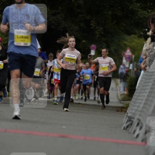 30.08.2026 - Blankeneser Heldenlauf Patografie http://msf.ph/oto/10080999 30.08.2026 09:45:03 Ziel 1125, 1152, 1462, 1648, 1686, 1717, 3545 meine-sportfotos.de