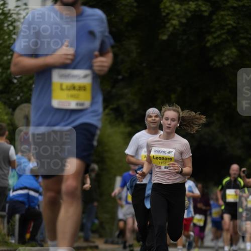 30.08.2026 - Blankeneser Heldenlauf Patografie http://msf.ph/oto/10081012 30.08.2026 09:45:06 Ziel 1125, 1152, 1462, 1648, 1686, 1717 meine-sportfotos.de