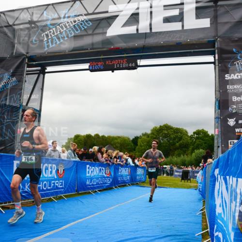 30.08.2026 - Elbe Triathlon Hamburg LAZAROV Photography http://msf.ph/oto/10081025 30.08.2026 11:18:56 Ziel 766, 1070 meine-sportfotos.de