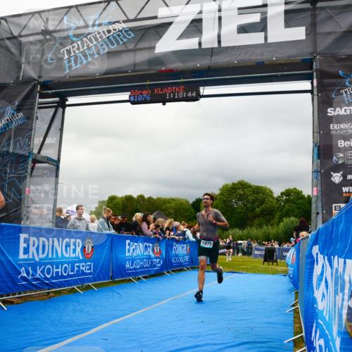 30.08.2026 - Elbe Triathlon Hamburg LAZAROV Photography http://msf.ph/oto/10081028 30.08.2026 11:18:57 Ziel 766, 1070 meine-sportfotos.de