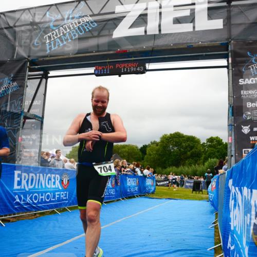 30.08.2026 - Elbe Triathlon Hamburg LAZAROV Photography http://msf.ph/oto/10081155 30.08.2026 11:19:51 Ziel 667, 704 meine-sportfotos.de