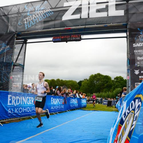 30.08.2026 - Elbe Triathlon Hamburg LAZAROV Photography http://msf.ph/oto/10081157 30.08.2026 11:19:58 Ziel 572, 725, 1071 meine-sportfotos.de