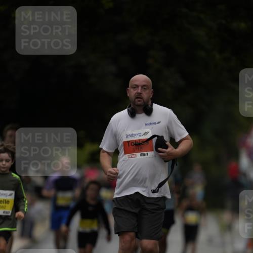 30.08.2026 - Blankeneser Heldenlauf Patografie http://msf.ph/oto/10081177 30.08.2026 09:46:20 Ziel 1037, 1238, 1261, 1277 meine-sportfotos.de
