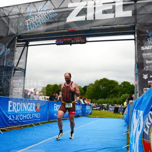 30.08.2026 - Elbe Triathlon Hamburg LAZAROV Photography http://msf.ph/oto/10081192 30.08.2026 11:20:07 Ziel 572, 725 meine-sportfotos.de