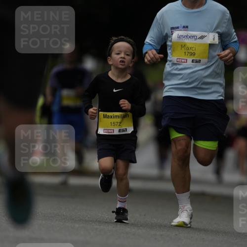 30.08.2026 - Blankeneser Heldenlauf Patografie http://msf.ph/oto/10081196 30.08.2026 09:46:29 Ziel 1261, 1385, 1519, 1572, 1582, 1799, 3718 meine-sportfotos.de