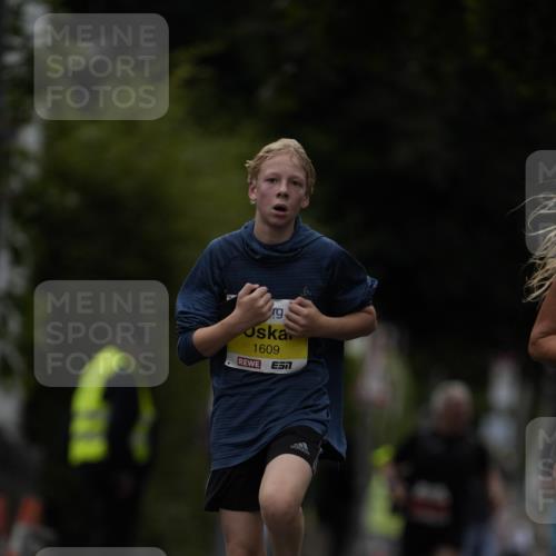 30.08.2026 - Blankeneser Heldenlauf Patografie http://msf.ph/oto/10081227 30.08.2026 09:46:51 Ziel 1153, 1609, 1723, 1724 meine-sportfotos.de
