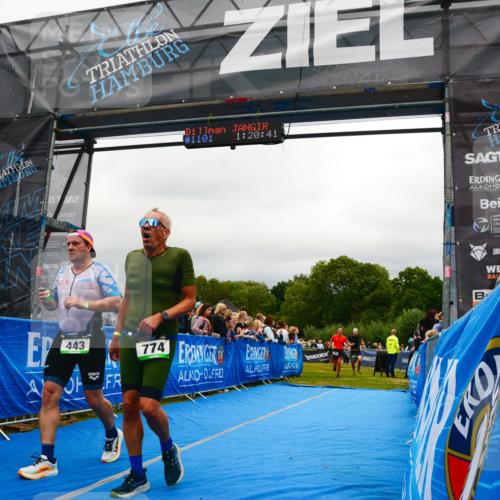 30.08.2026 - Elbe Triathlon Hamburg LAZAROV Photography http://msf.ph/oto/10081277 30.08.2026 11:20:57 Ziel 443, 735, 774, 1100, 1212, 1225 meine-sportfotos.de