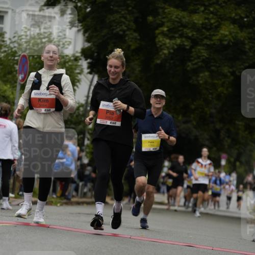 30.08.2026 - Blankeneser Heldenlauf Patografie http://msf.ph/oto/10081336 30.08.2026 09:47:43 Ziel 1137, 1286, 1763, 3653, 3663, 3664 meine-sportfotos.de