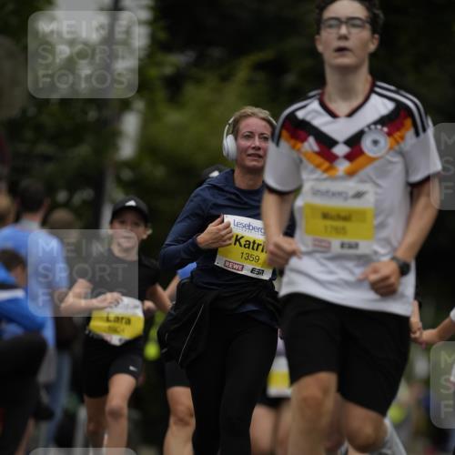 30.08.2026 - Blankeneser Heldenlauf Patografie http://msf.ph/oto/10081350 30.08.2026 09:47:49 Ziel 1004, 1359, 1763, 1765, 3663, 3664 meine-sportfotos.de
