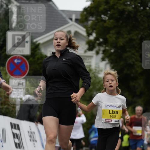 30.08.2026 - Blankeneser Heldenlauf Patografie http://msf.ph/oto/10081363 30.08.2026 09:47:57 Ziel 1004, 1005, 1091, 1171, 1359, 1605, 1606, 1765, 1794 meine-sportfotos.de