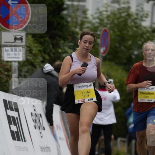 30.08.2026 - Blankeneser Heldenlauf Patografie http://msf.ph/oto/10081370 30.08.2026 09:47:59 Ziel 1004, 1005, 1091, 1171, 1359, 1594, 1605, 1606, 1765, 1794 meine-sportfotos.de