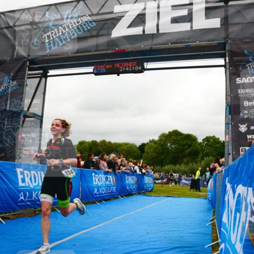 30.08.2026 - Elbe Triathlon Hamburg LAZAROV Photography http://msf.ph/oto/10081372 30.08.2026 11:21:25 Ziel 834 meine-sportfotos.de