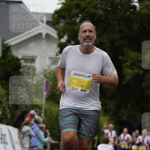 30.08.2026 - Blankeneser Heldenlauf Patografie http://msf.ph/oto/10081391 30.08.2026 09:48:08 Ziel 1091, 1171, 1249, 1594, 1776 meine-sportfotos.de