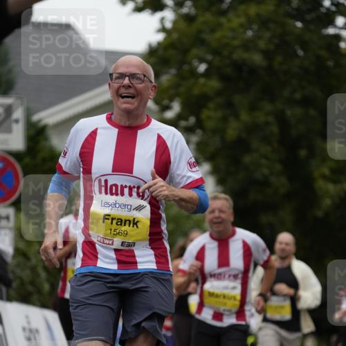 30.08.2026 - Blankeneser Heldenlauf Patografie http://msf.ph/oto/10081414 30.08.2026 09:48:18 Ziel 1019, 1114, 1169, 1440, 1558, 1559, 1569, 1570, 3568, 3569 meine-sportfotos.de