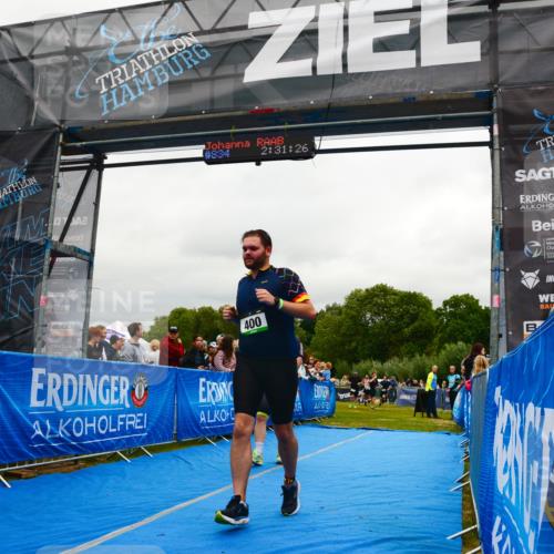 30.08.2026 - Elbe Triathlon Hamburg LAZAROV Photography http://msf.ph/oto/10081415 30.08.2026 11:21:46 Ziel 283, 400, 561, 585, 991 meine-sportfotos.de