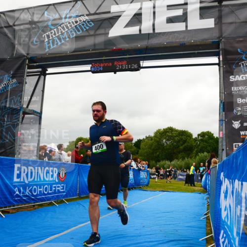 30.08.2026 - Elbe Triathlon Hamburg LAZAROV Photography http://msf.ph/oto/10081416 30.08.2026 11:21:46 Ziel 283, 400, 561, 585, 991 meine-sportfotos.de