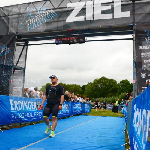 30.08.2026 - Elbe Triathlon Hamburg LAZAROV Photography http://msf.ph/oto/10081426 30.08.2026 11:21:48 Ziel 283, 400, 561, 585, 991 meine-sportfotos.de