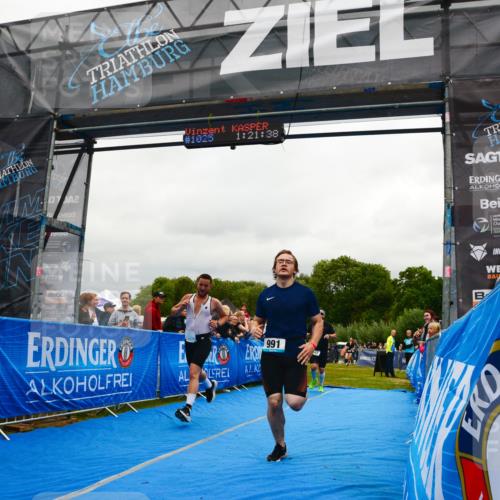 30.08.2026 - Elbe Triathlon Hamburg LAZAROV Photography http://msf.ph/oto/10081436 30.08.2026 11:21:52 Ziel 283, 561, 585, 991, 1063 meine-sportfotos.de