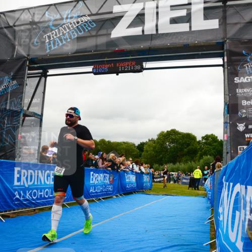 30.08.2026 - Elbe Triathlon Hamburg LAZAROV Photography http://msf.ph/oto/10081453 30.08.2026 11:21:55 Ziel 561, 585, 991, 1063 meine-sportfotos.de