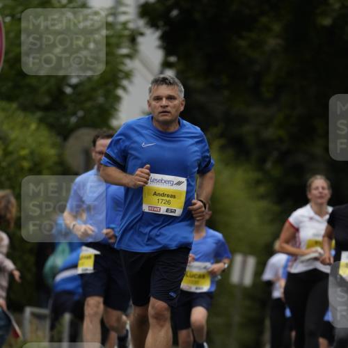 30.08.2026 - Blankeneser Heldenlauf Patografie http://msf.ph/oto/10081466 30.08.2026 09:48:38 Ziel 1045, 1110, 1232, 1233, 1372, 1507, 1726 meine-sportfotos.de