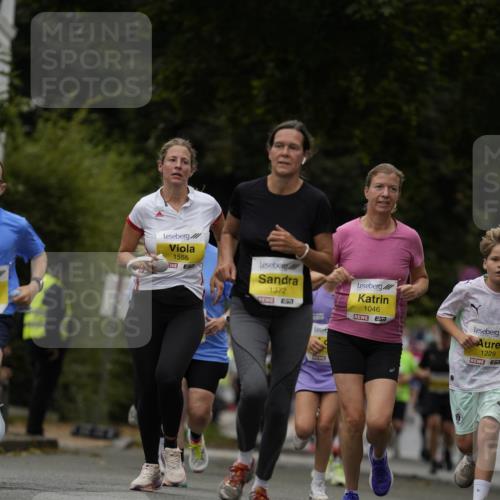 30.08.2026 - Blankeneser Heldenlauf Patografie http://msf.ph/oto/10081471 30.08.2026 09:48:40 Ziel 1045, 1046, 1110, 1232, 1233, 1372, 1555, 1726, 1788 meine-sportfotos.de