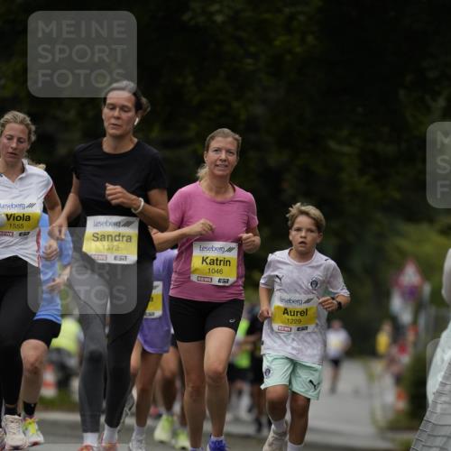 30.08.2026 - Blankeneser Heldenlauf Patografie http://msf.ph/oto/10081473 30.08.2026 09:48:41 Ziel 1045, 1046, 1110, 1229, 1232, 1233, 1328, 1372, 1555, 1726, 1788 meine-sportfotos.de