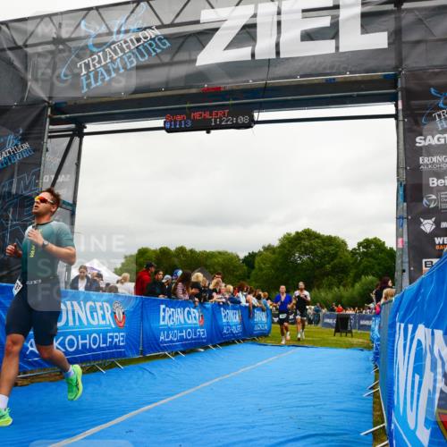 30.08.2026 - Elbe Triathlon Hamburg LAZAROV Photography http://msf.ph/oto/10081498 30.08.2026 11:22:28 Ziel 589, 1009, 1035, 1069, 1102 meine-sportfotos.de