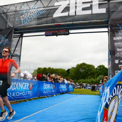 30.08.2026 - Elbe Triathlon Hamburg LAZAROV Photography http://msf.ph/oto/10081524 30.08.2026 11:22:37 Ziel 853, 1102 meine-sportfotos.de