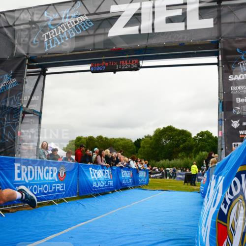 30.08.2026 - Elbe Triathlon Hamburg LAZAROV Photography http://msf.ph/oto/10081550 30.08.2026 11:22:49 Ziel 455, 1210 meine-sportfotos.de
