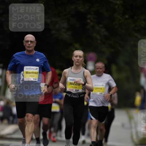 30.08.2026 - Blankeneser Heldenlauf Patografie http://msf.ph/oto/10081560 30.08.2026 09:49:19 Ziel 1503, 1660, 1662 meine-sportfotos.de